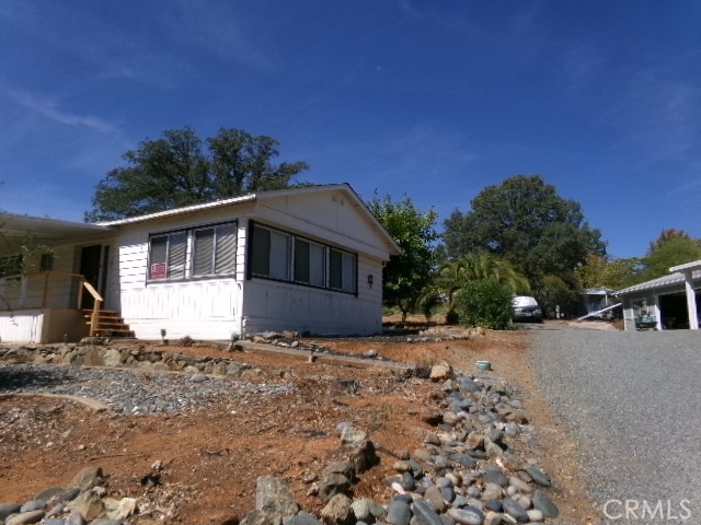 120 Oak Grove Property Photo 2