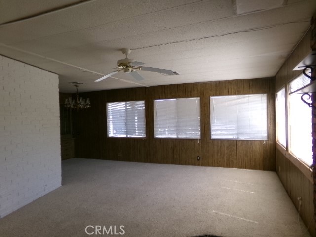 120 Oak Grove Property Photo 5