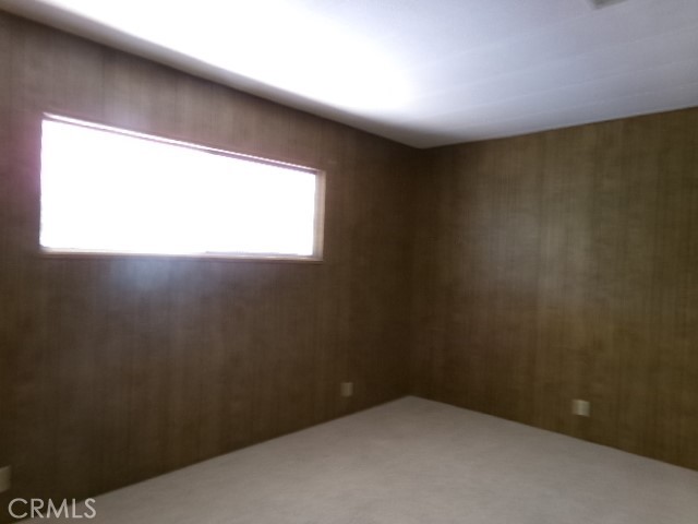120 Oak Grove Property Photo 12