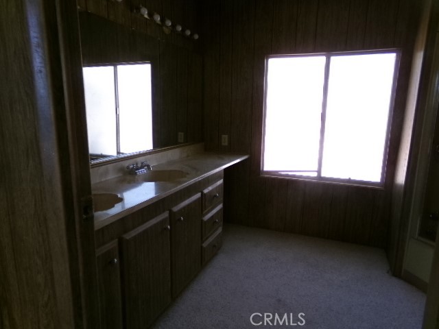 120 Oak Grove Property Photo 18
