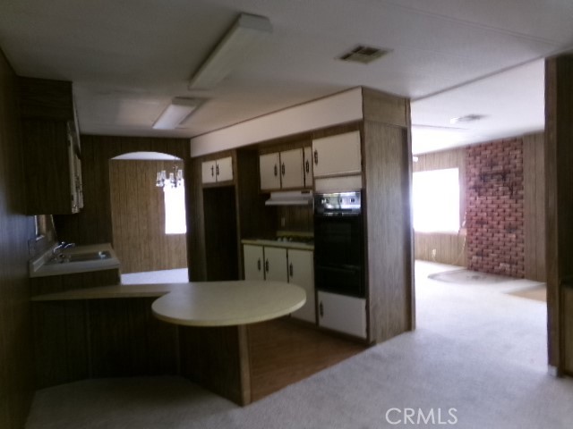 120 Oak Grove Property Photo 22