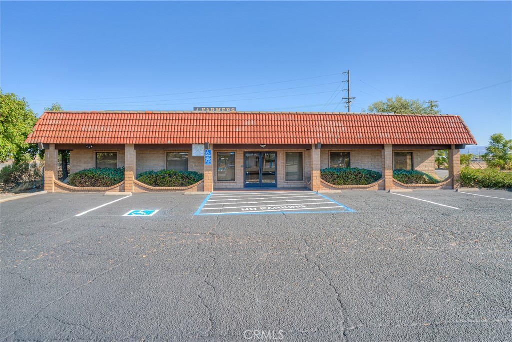 2950 Feather River Boulevard Property Photo 2
