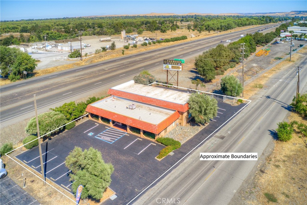2950 Feather River Boulevard Property Photo 3