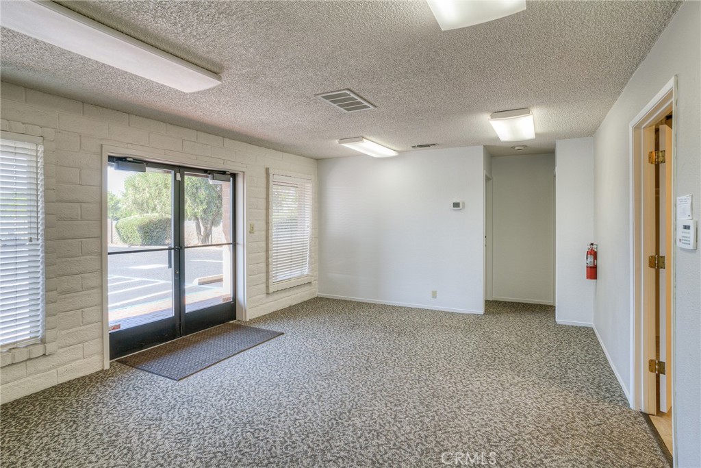 2950 Feather River Boulevard Property Photo 10