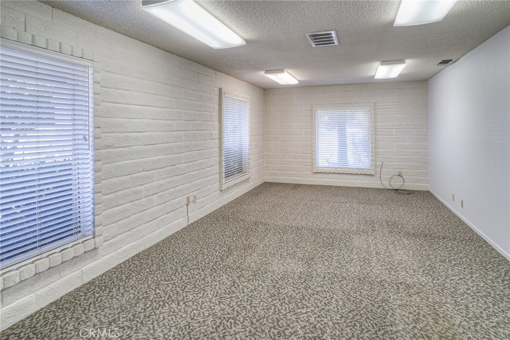 2950 Feather River Boulevard Property Photo 11