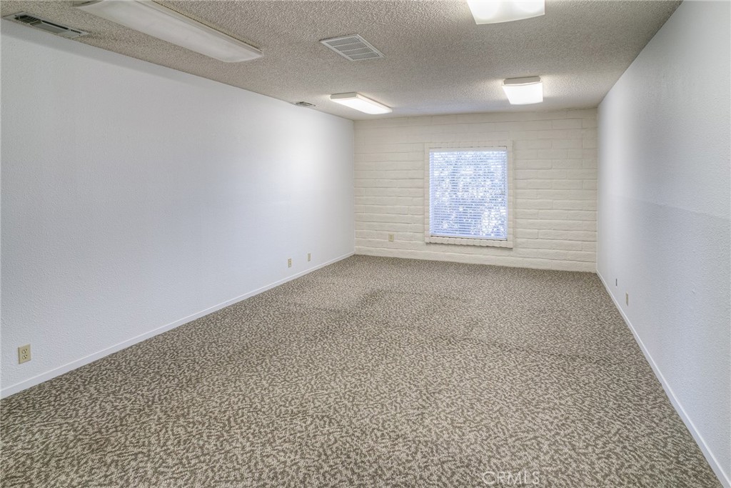 2950 Feather River Boulevard Property Photo 13