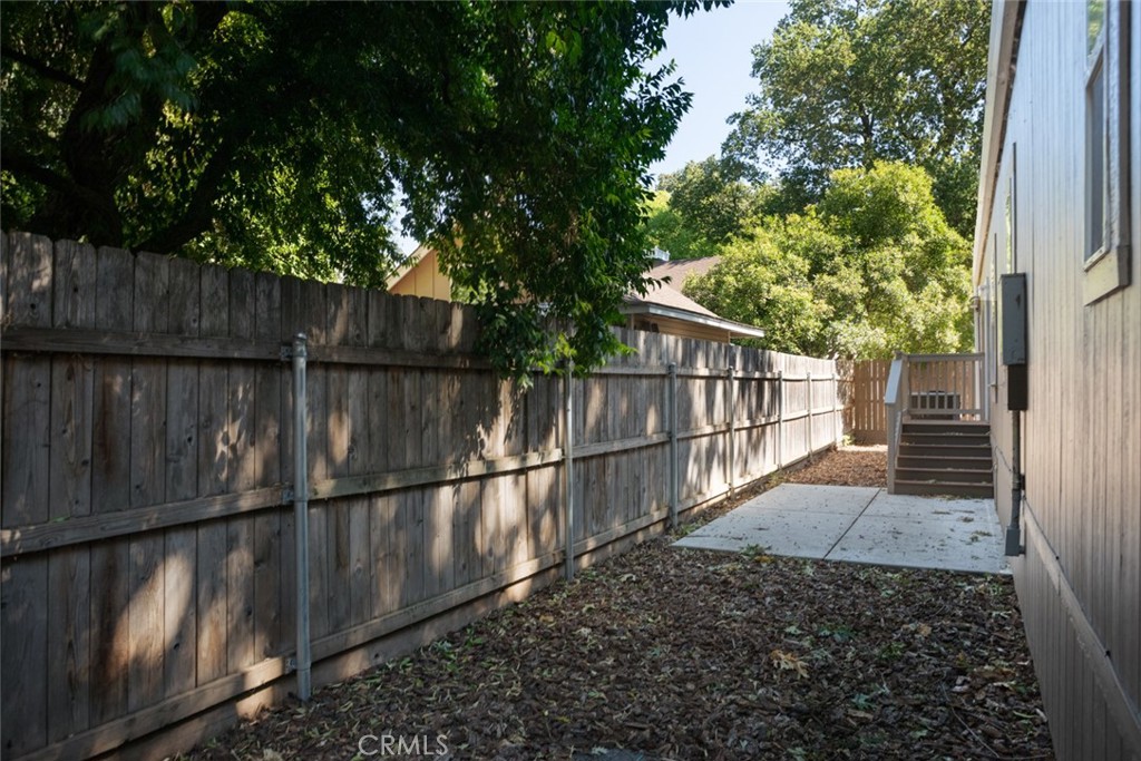 358 E 12th Street Property Photo 47