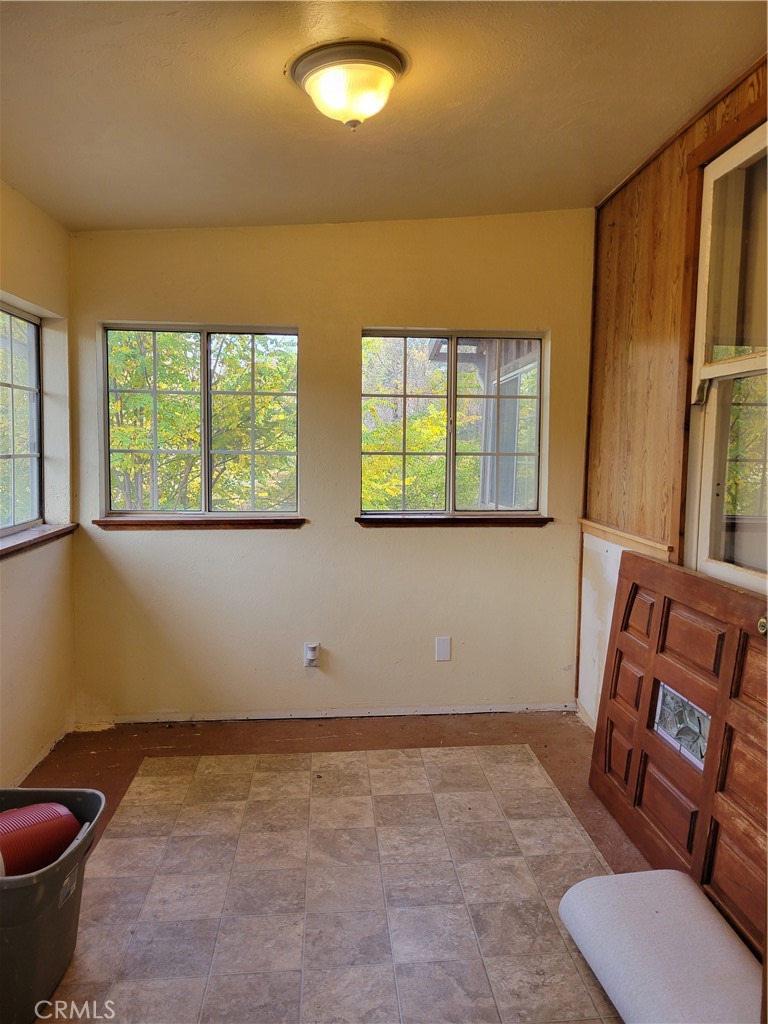 300 Bald Rock Road Property Photo 7