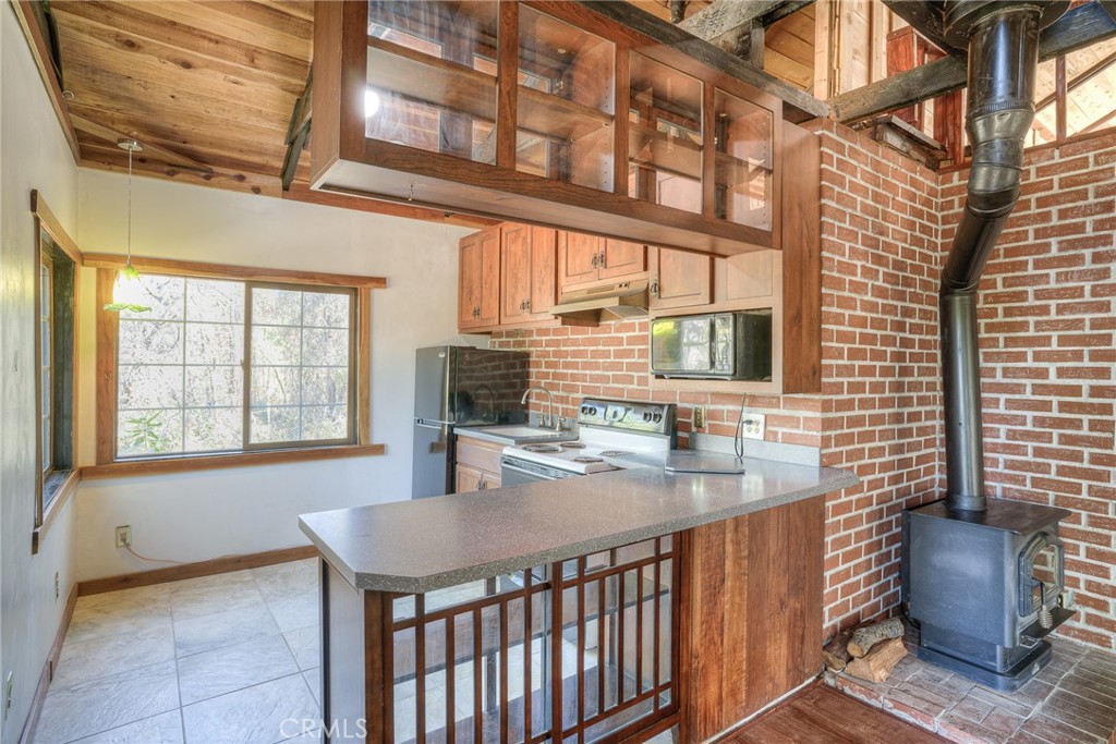 110 Black Bear Road Property Photo 10