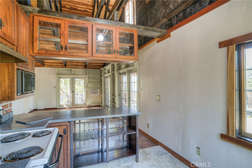 110 Black Bear Road Property Photo 14