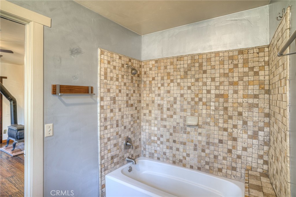 110 Black Bear Road Property Photo 33