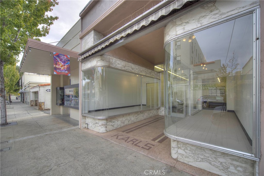 2041 Bird Street Property Photo 1