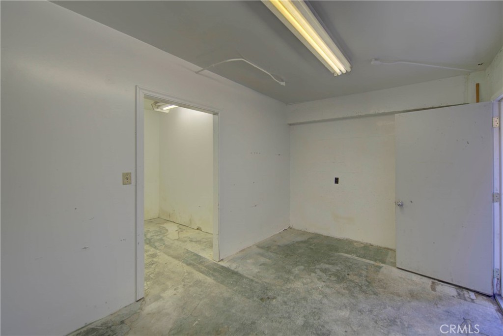 2041 Bird Street Property Photo 28