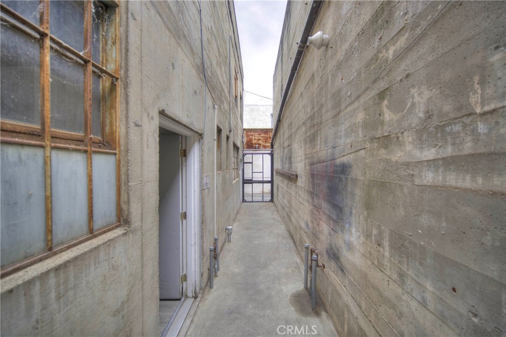 2041 Bird Street Property Photo 51