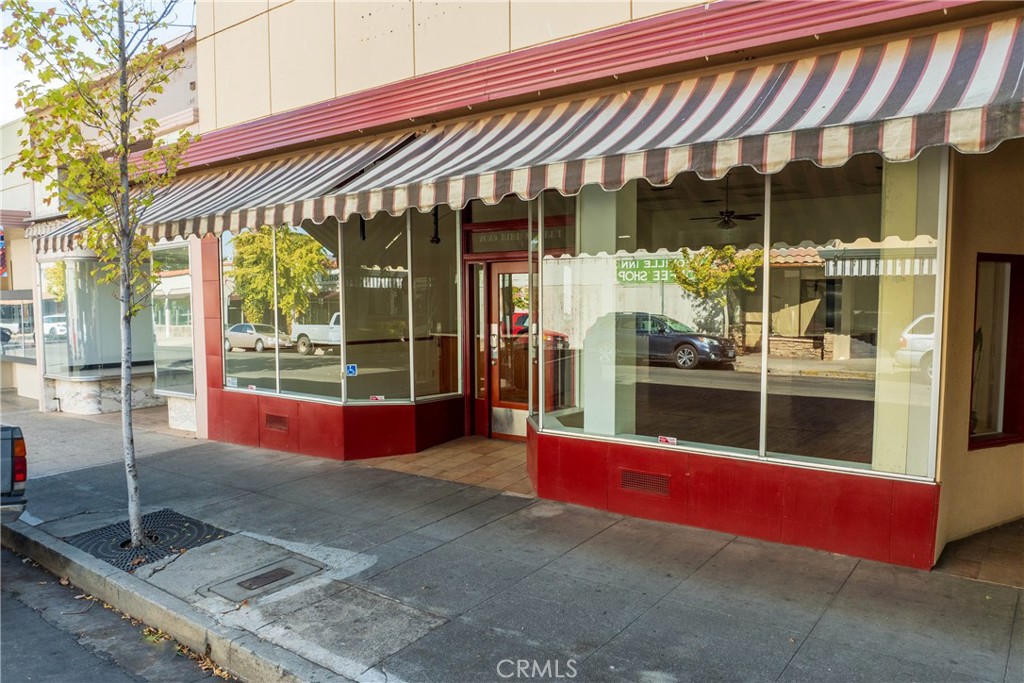 2025 Bird Street Property Photo 2