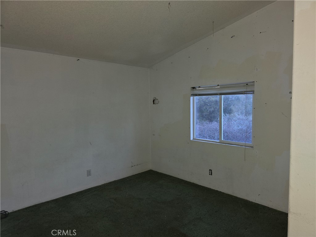 174 Hope Lane Property Photo 6