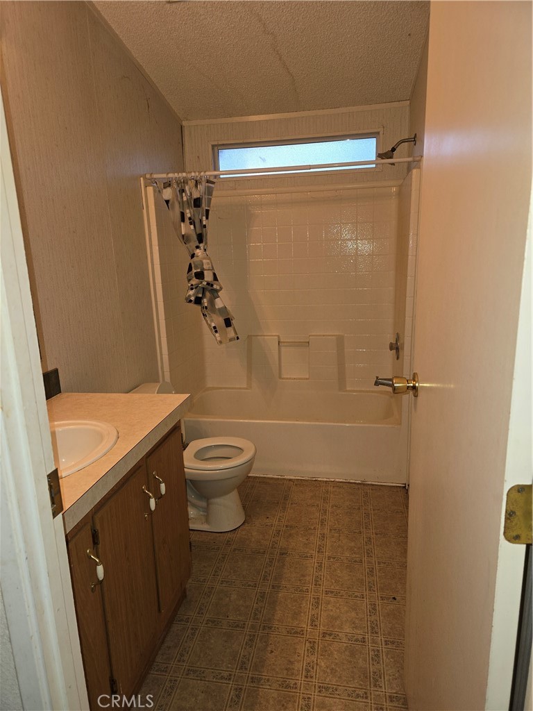 174 Hope Lane Property Photo 7