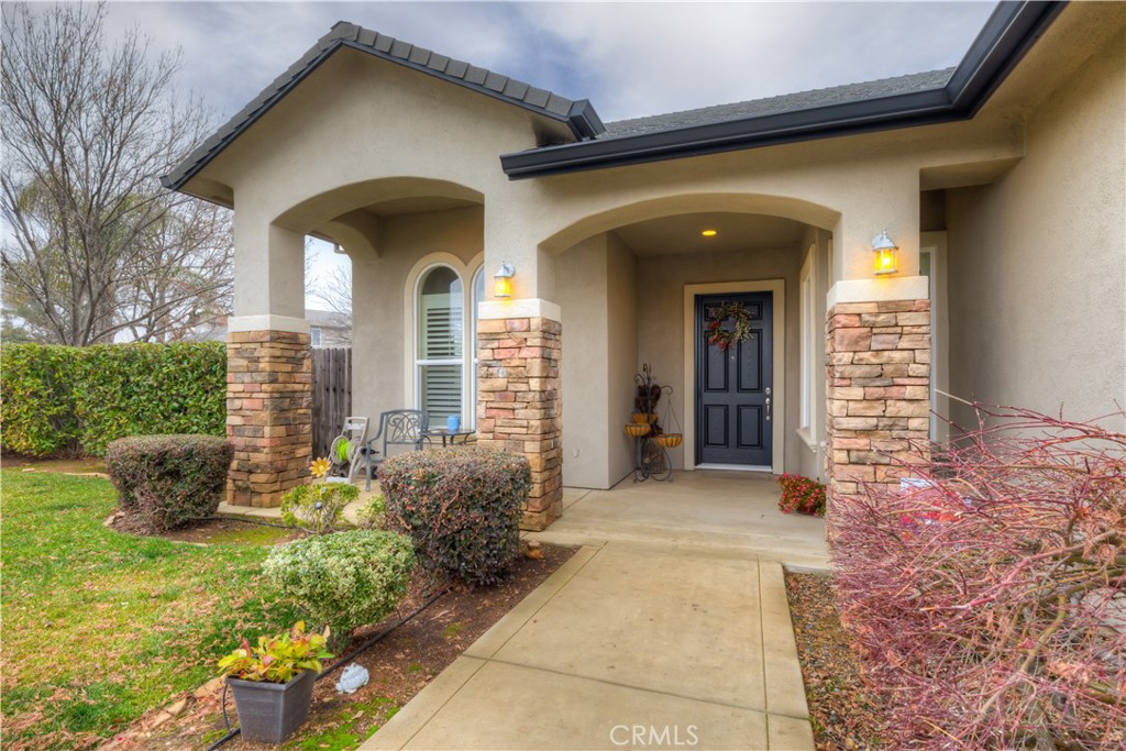 5208 Gold Spring Court Property Photo 2
