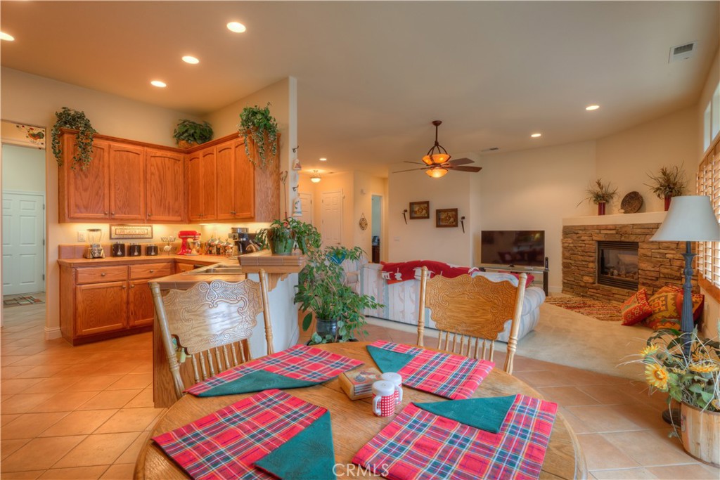 5208 Gold Spring Court Property Photo 12