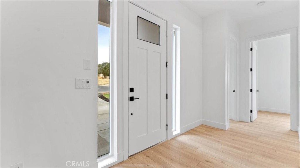 221 Lariat Property Photo 26