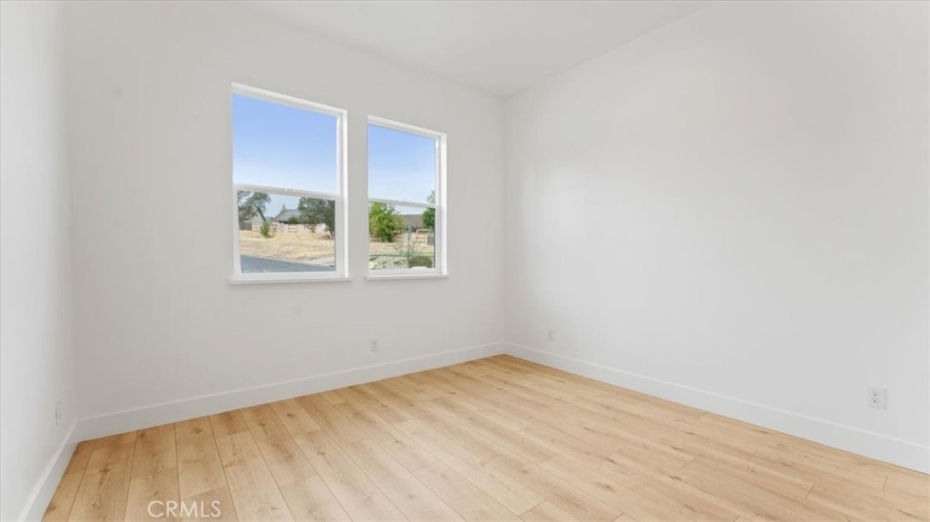 221 Lariat Property Photo 30