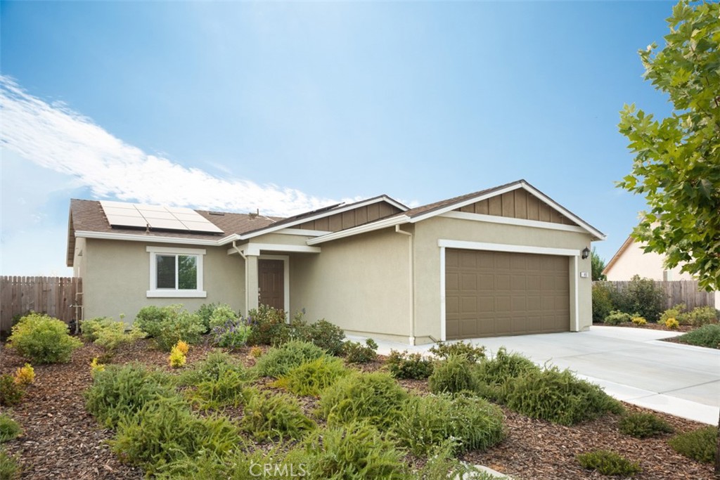 46 Lauren Way Property Photo 1