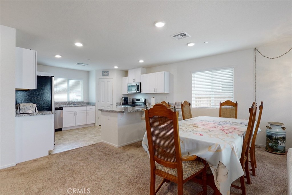 46 Lauren Way Property Photo 11