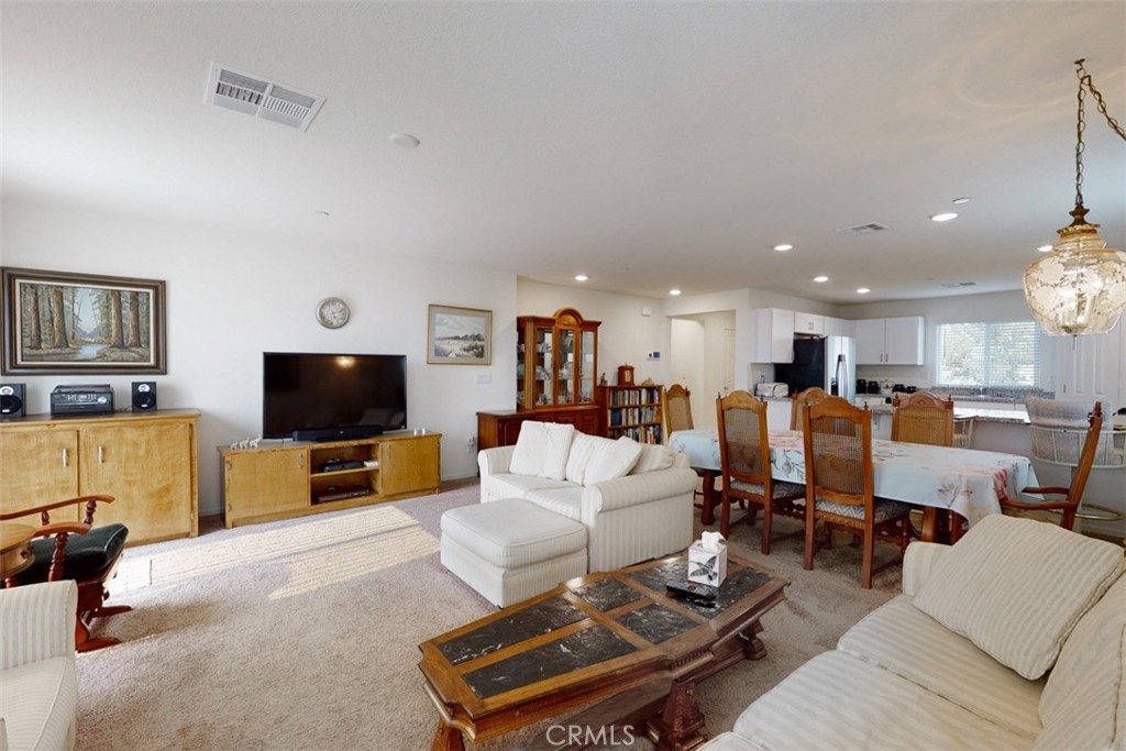46 Lauren Way Property Photo 14