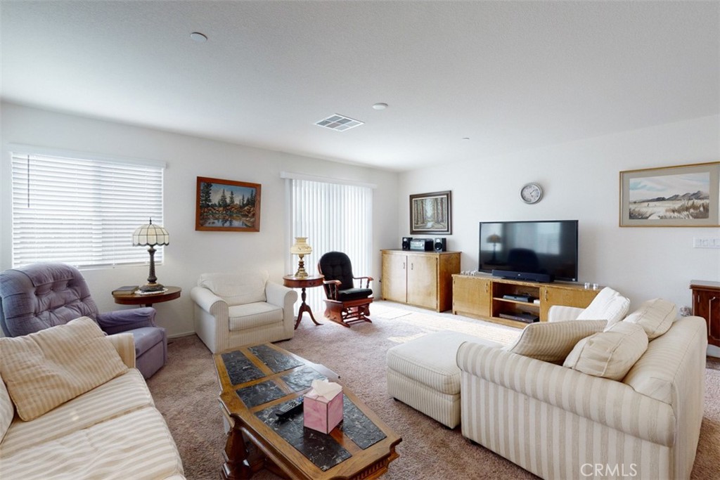 46 Lauren Way Property Photo 15