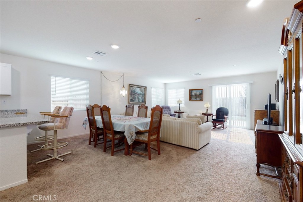 46 Lauren Way Property Photo 16