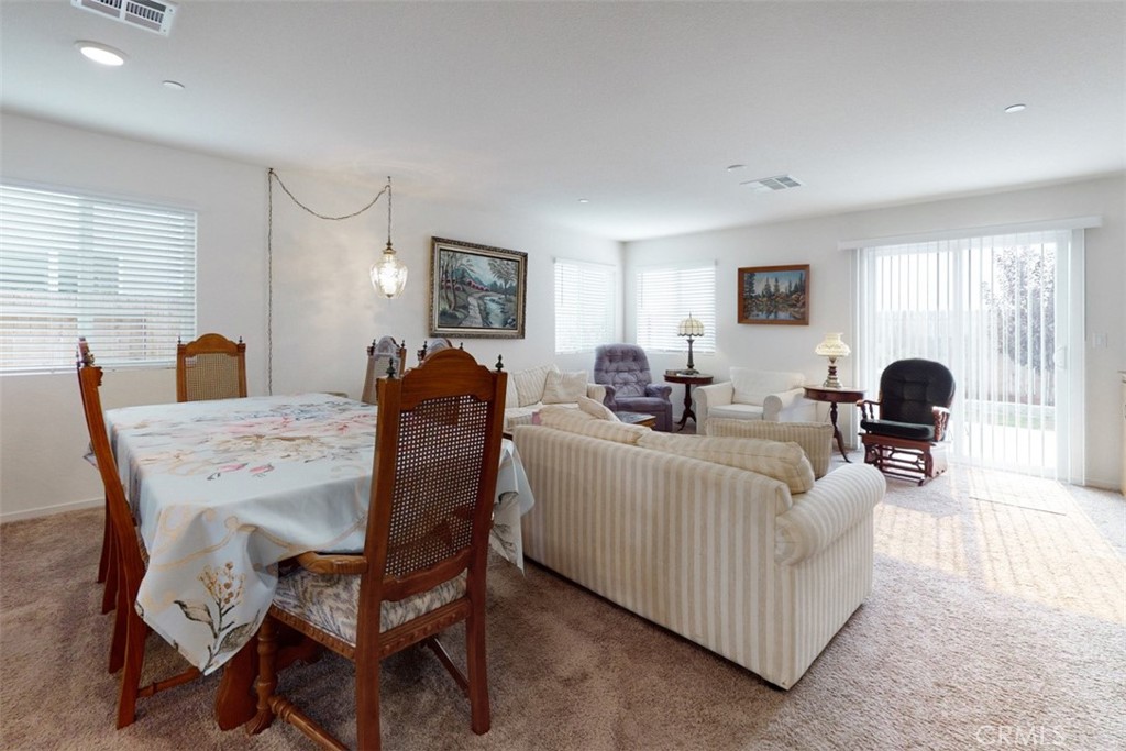 46 Lauren Way Property Photo 17
