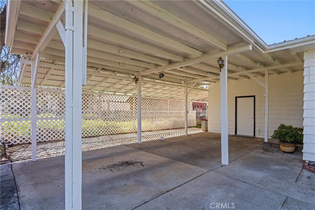 1613 12th Street Property Photo 3