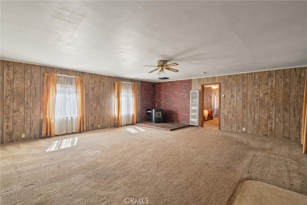 1613 12th Street Property Photo 4