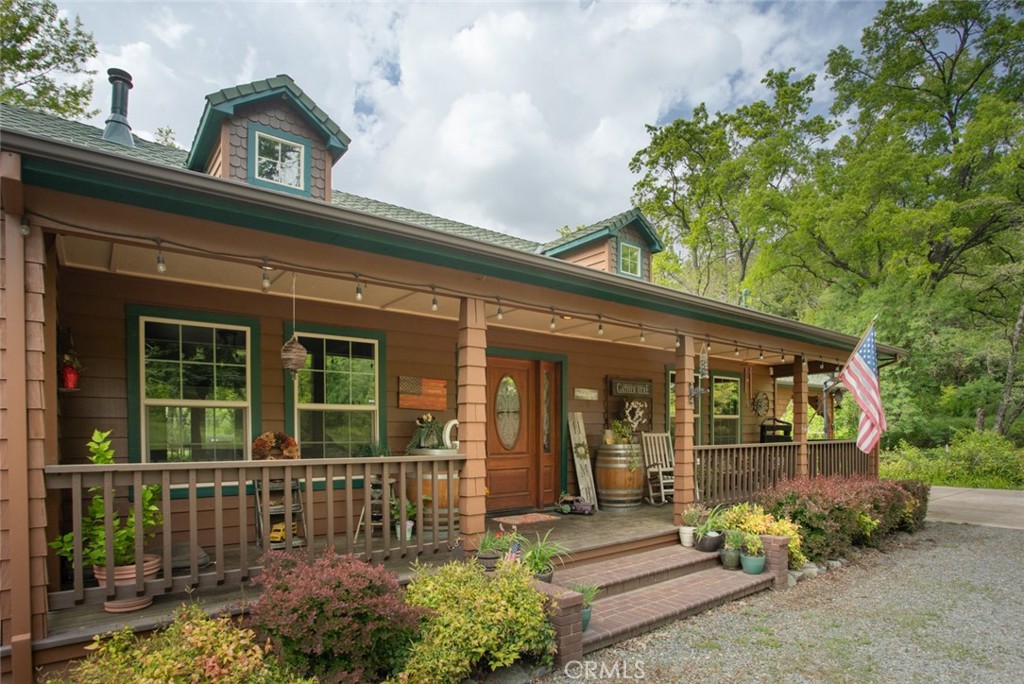 1090 Hurleton Road Property Photo