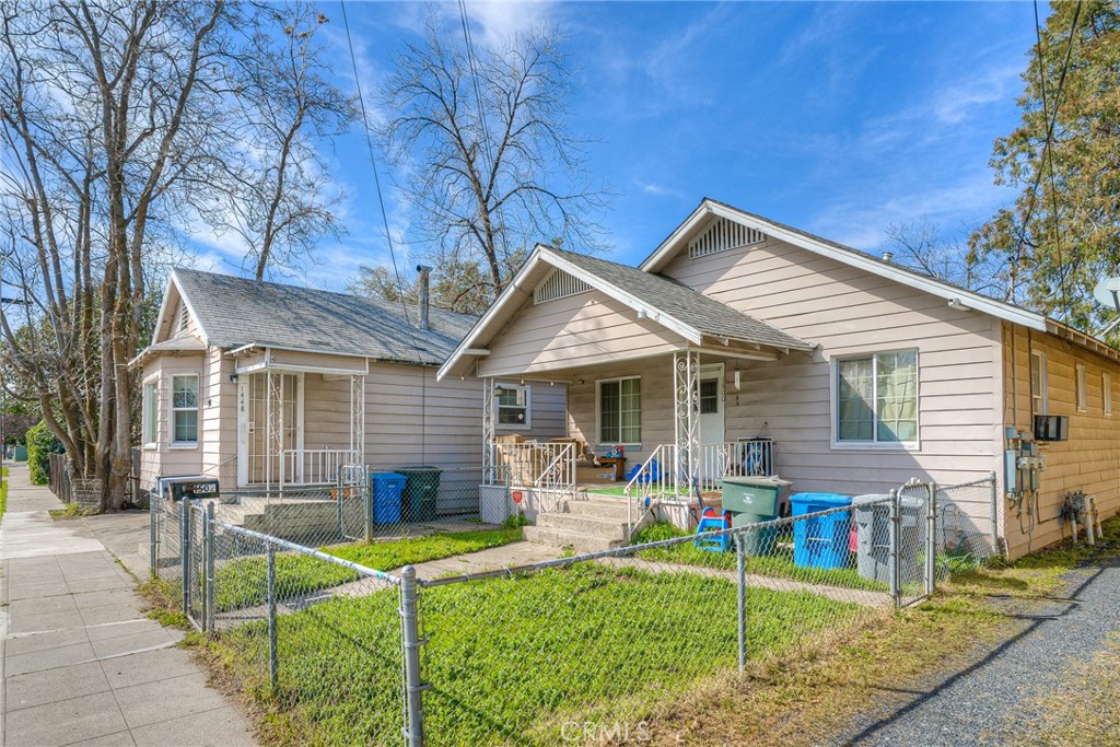 1502 Pomona Avenue Property Photo 3