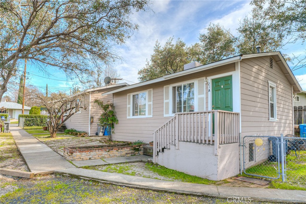 21 Acacia Avenue Property Photo 5