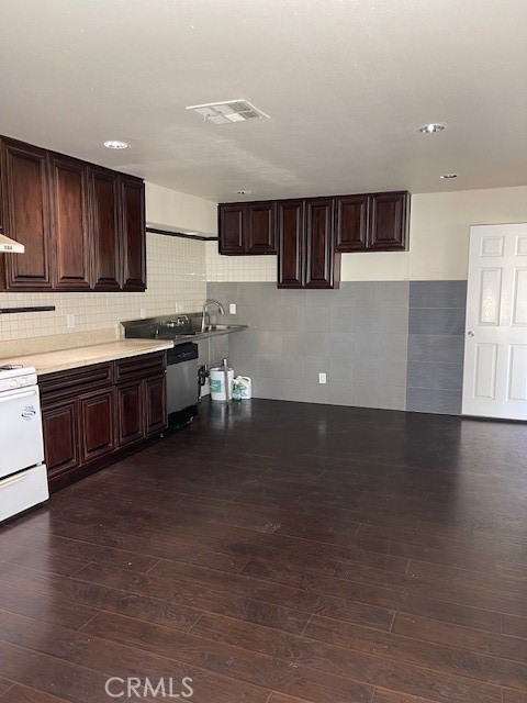 9286 San Benito Avenue Property Photo 31