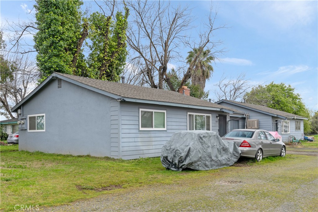 959 Plumas Avenue Property Photo