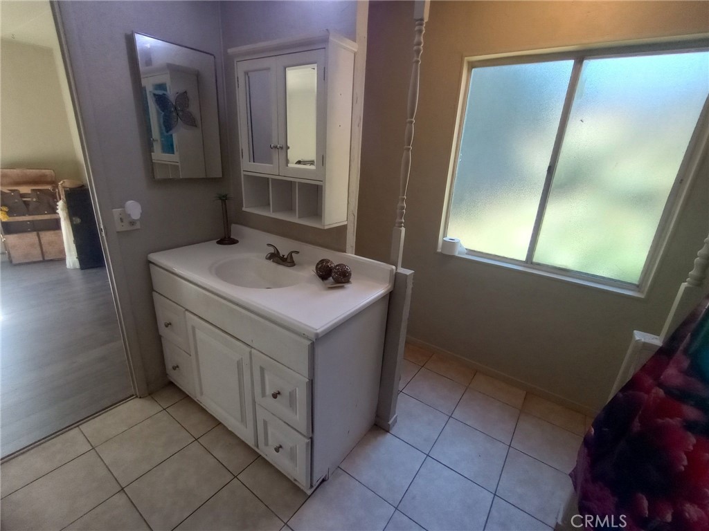 14786 Masterson Way Property Photo 9