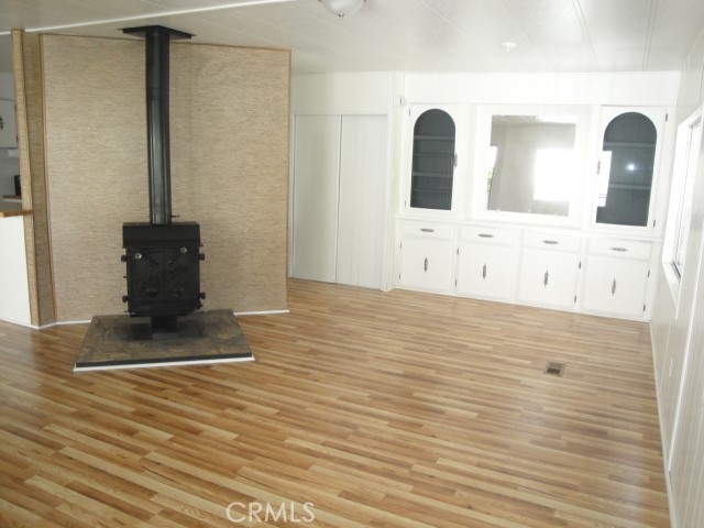 567 Silver Leaf Drive Property Photo 5