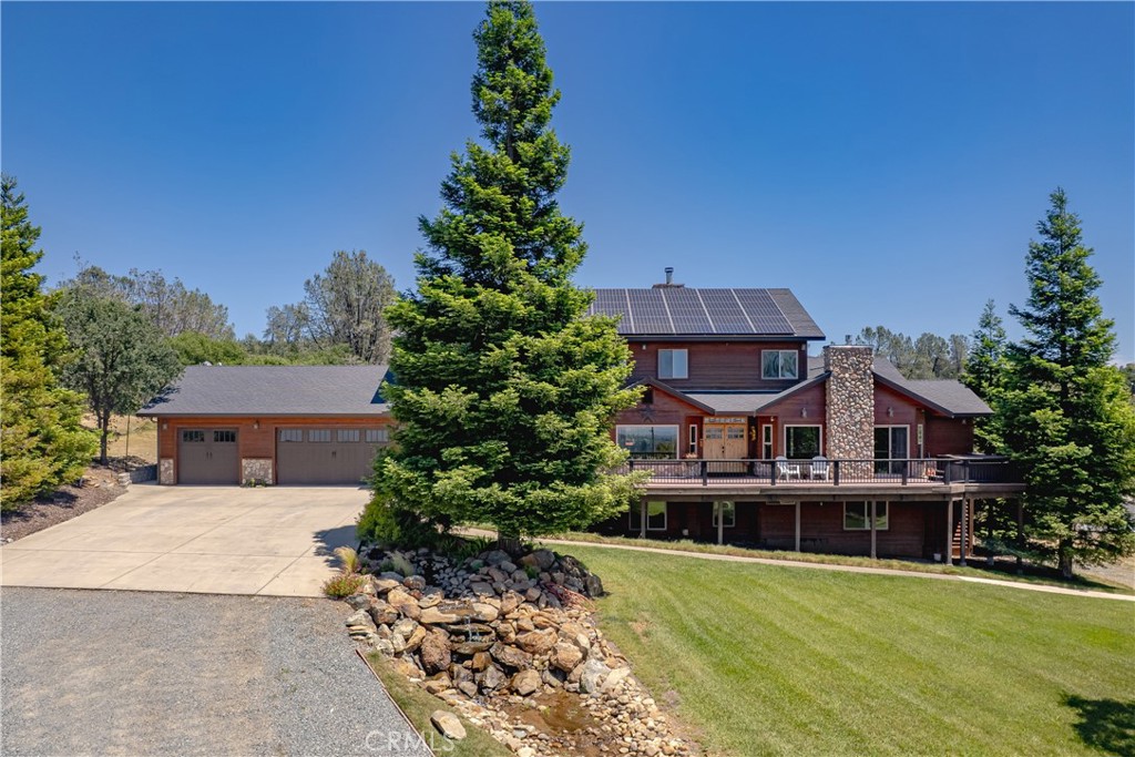 82 Patenaude Court Property Photo 1