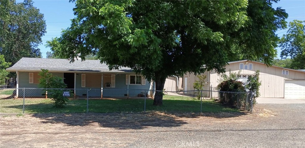 6327 Lincoln Boulevard Property Photo 1