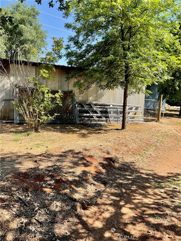 6327 Lincoln Boulevard Property Photo 11