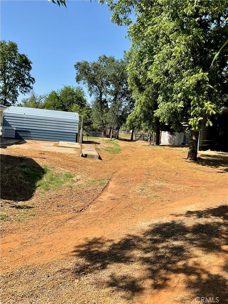 6327 Lincoln Boulevard Property Photo 15