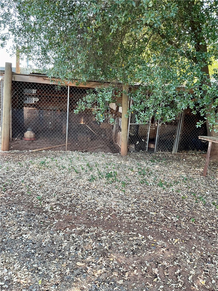 6327 Lincoln Boulevard Property Photo 24
