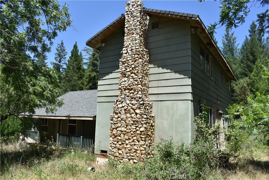 11605 La Porte Road Property Photo 1