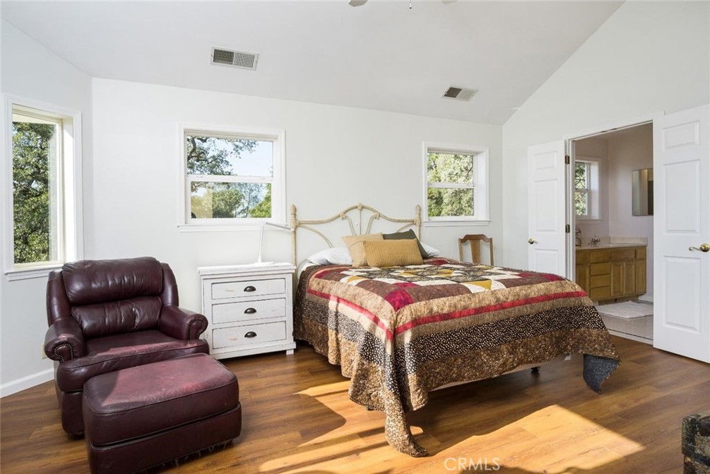 9051 Regent Way Property Photo 31