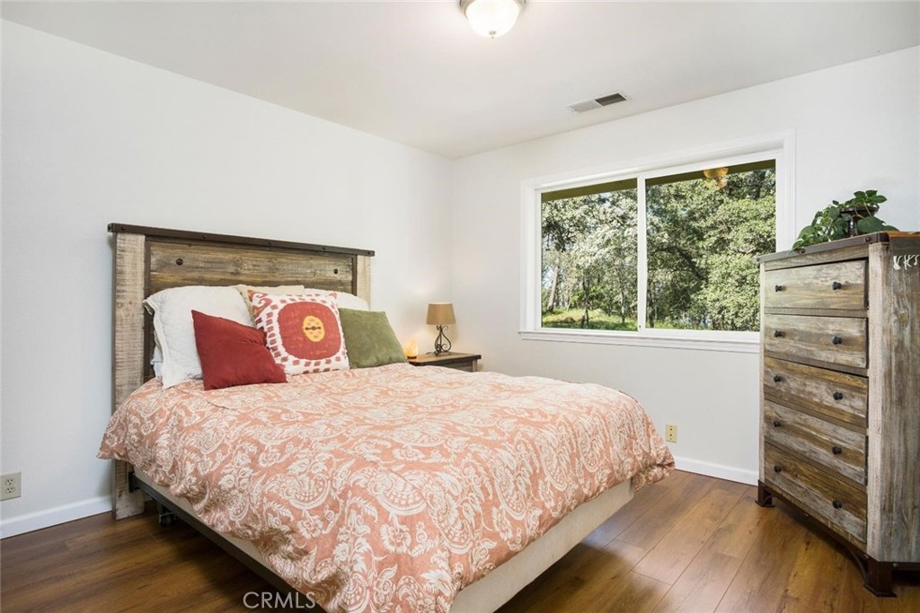 9051 Regent Way Property Photo 36