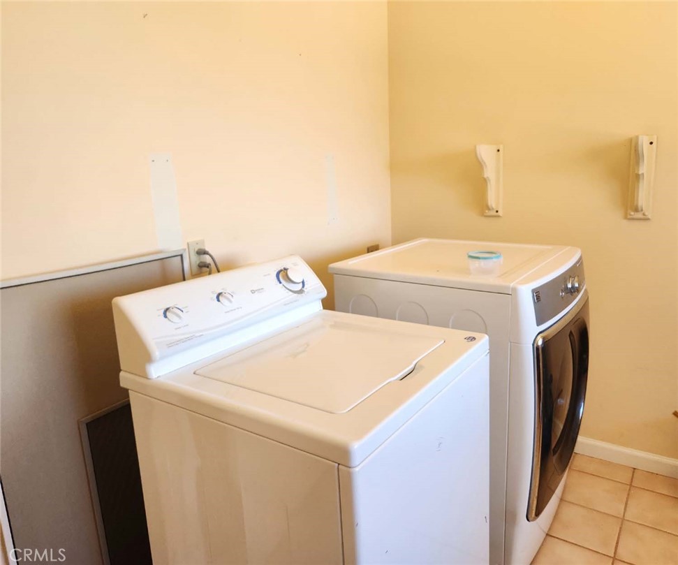 9051 Regent Way Property Photo 42