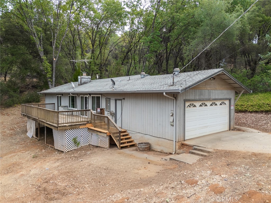 22335 Cheryl Court Property Photo 1